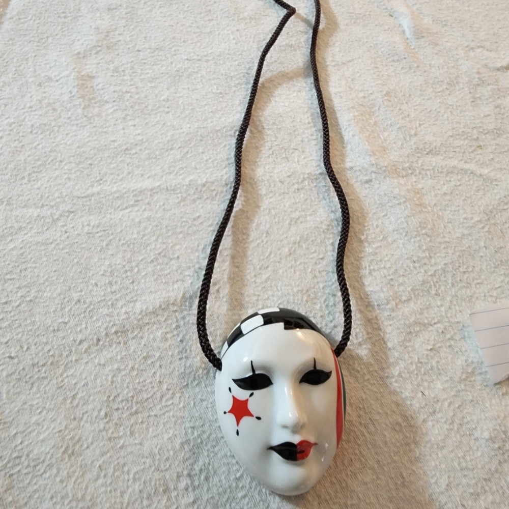 Porcelion necklace